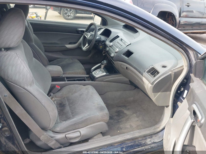 2010 HONDA CIVIC VIN: 2HGFG1B81AH510354