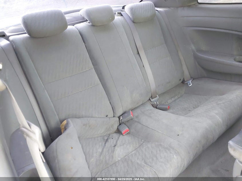 2010 HONDA CIVIC VIN: 2HGFG1B81AH510354