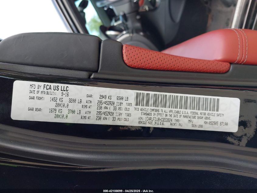 2017 Jeep Grand Cherokee - 1C4RJFDJ8HC653924