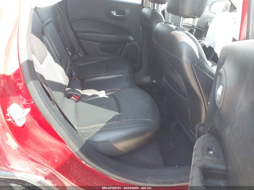 2019 Jeep Compass Limited 4X4 VIN: 3C4NJDCB7KT596110 Lot: 42108161