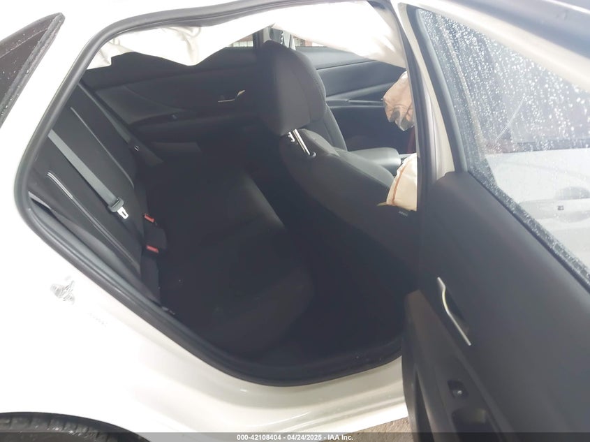 2023 HYUNDAI ELANTRA VIN: KMHLM4AJ2PU041468