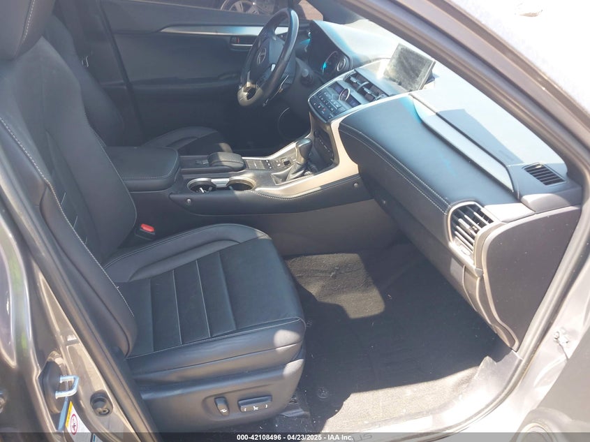 2015 LEXUS NX 200T F SPORT - JTJBARBZ8F2013577