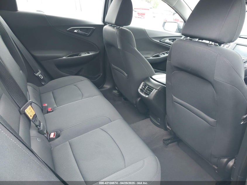 2017 CHEVROLET MALIBU VIN: 1G1ZE5ST4HF205917