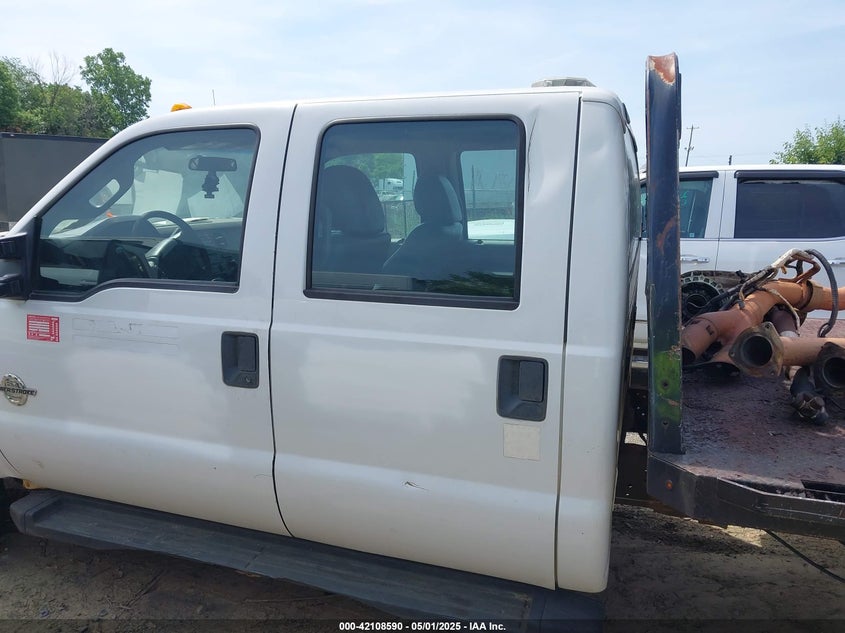 2016 Ford F-350 Chassis Xl VIN: 1FD8W3HT4GEC10157 Lot: 42108590