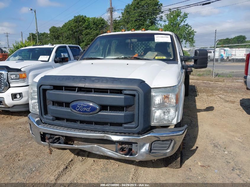 2016 Ford F-350 Chassis Xl VIN: 1FD8W3HT4GEC10157 Lot: 42108590