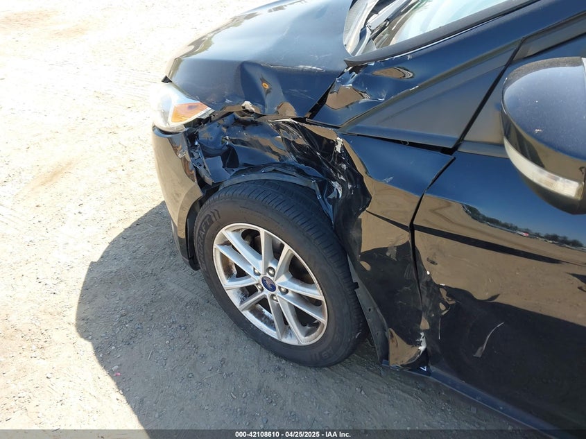 2016 FORD FOCUS VIN: 1FADP3F24GL373855