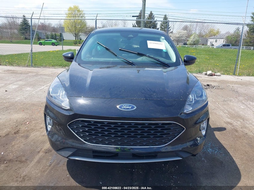 2022 FORD ESCAPE VIN: 1FMCU9H94NUB58068