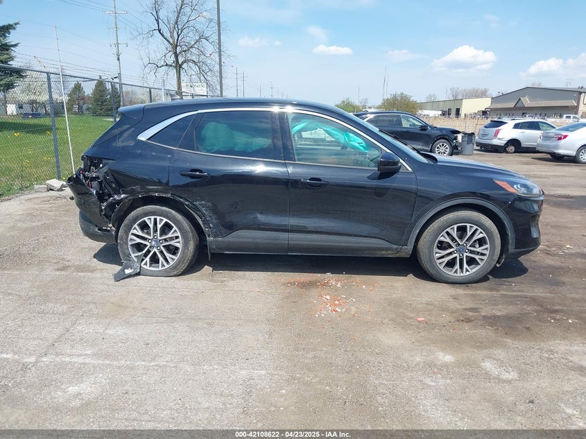 2022 FORD ESCAPE VIN: 1FMCU9H94NUB58068