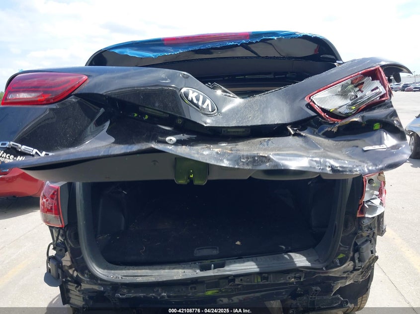 2020 KIA SORENTO VIN: 5XYPG4A39LG685463