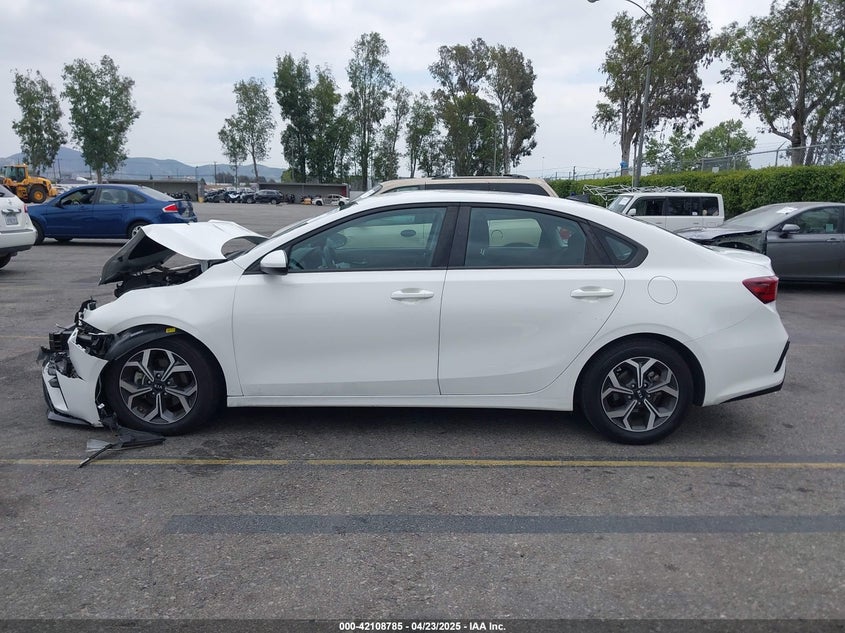 2020 KIA FORTE LXS - 3KPF24AD8LE185214