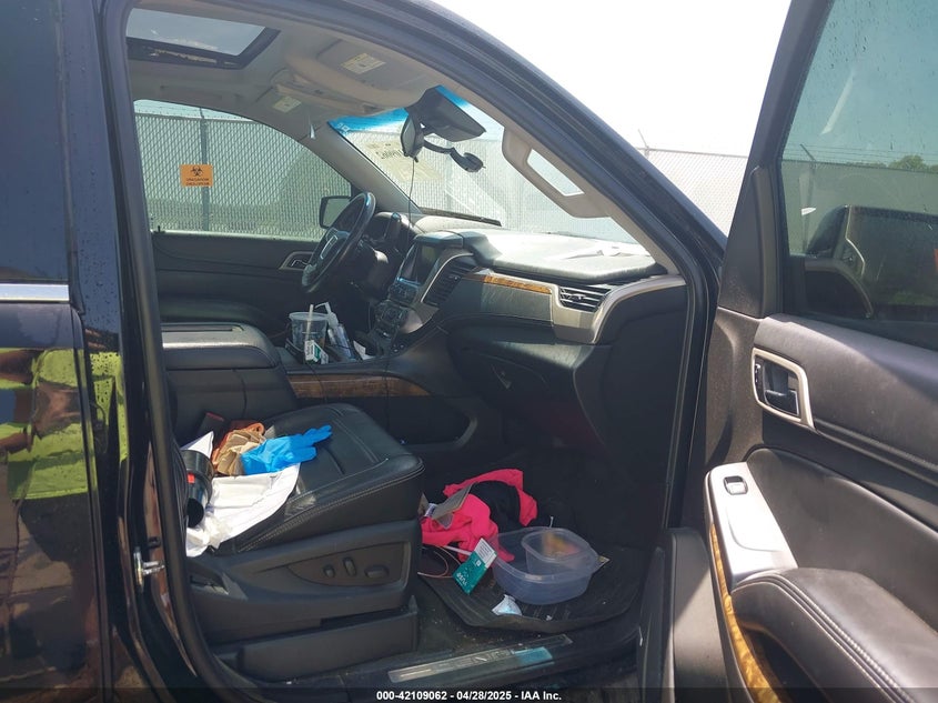 2015 GMC YUKON DENALI - 1GKS2CKJ5FR133579