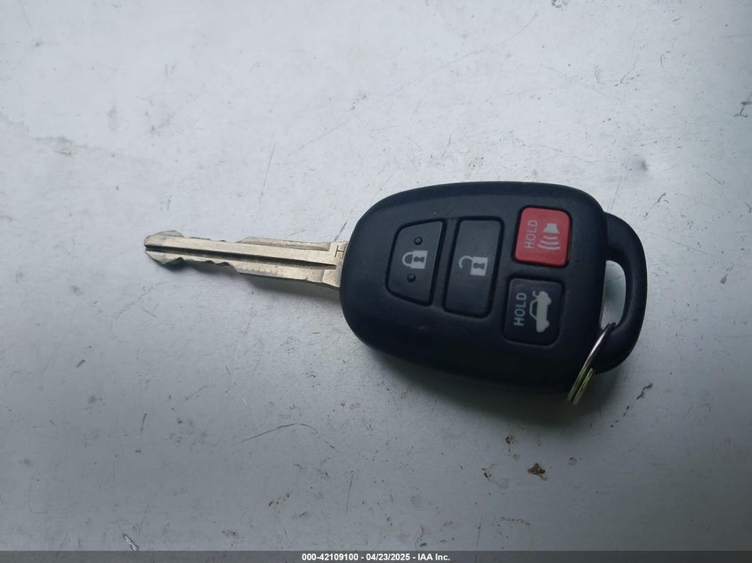 2015 TOYOTA COROLLA VIN: 5YFBURHE5FP206964