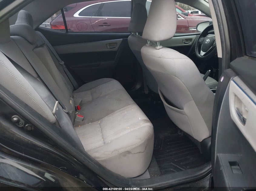 2015 TOYOTA COROLLA VIN: 5YFBURHE5FP206964
