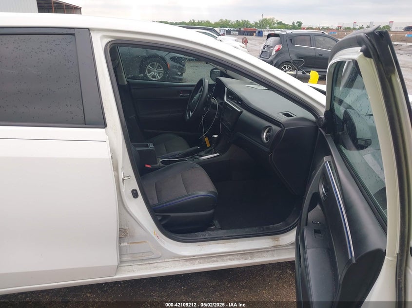 2018 TOYOTA COROLLA SE - 2T1BURHEXJC079038