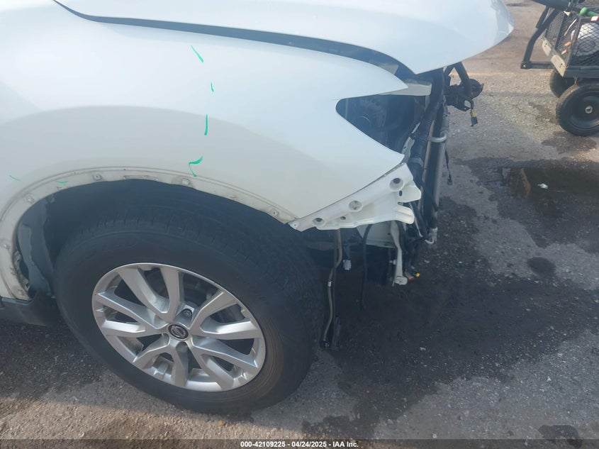 2018 NISSAN ROGUE VIN: 5N1AT2MT3JC742545