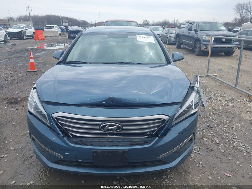 2015 HYUNDAI SONATA VIN: 5NPE24AFXFH179685