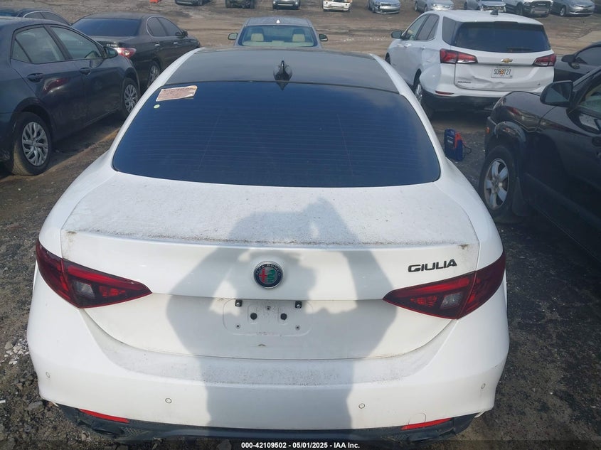 2019 ALFA ROMEO GIULIA VIN: ZARFAMBN1K7621464