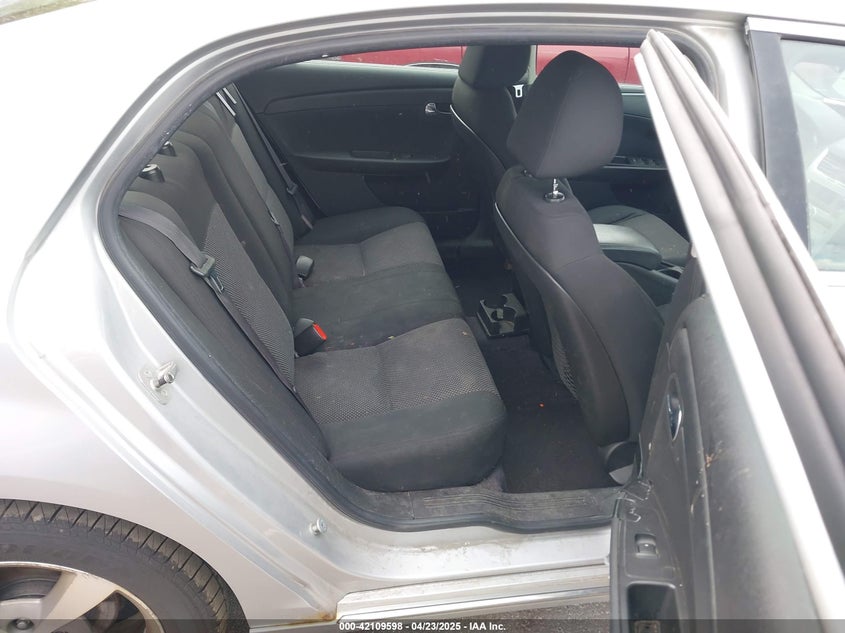 2011 CHEVROLET MALIBU VIN: 1G1ZC5EU6BF102452