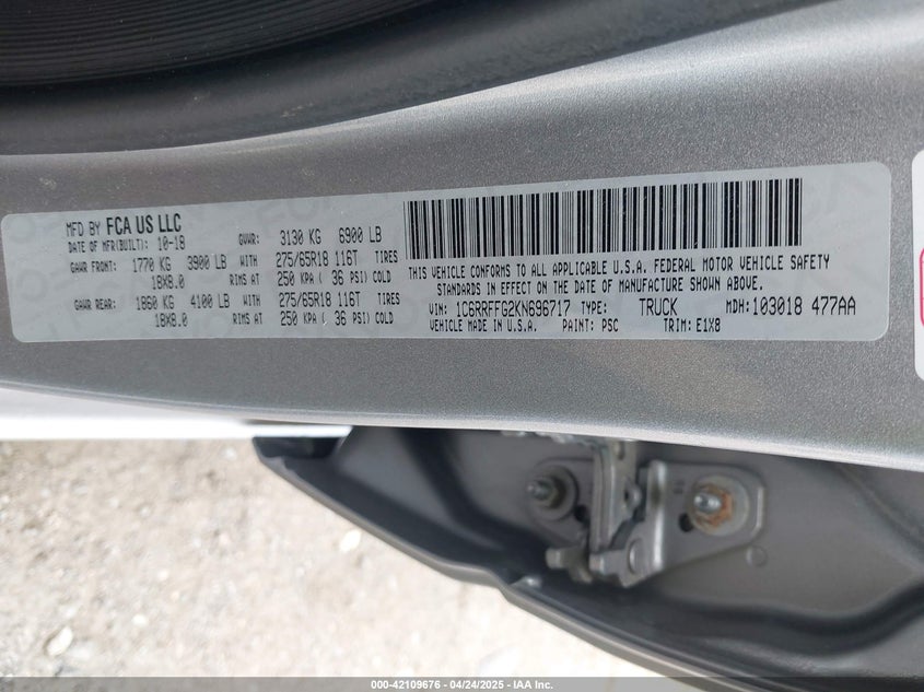 2019 RAM 1500 VIN: 1C6RRFFG2KN696717