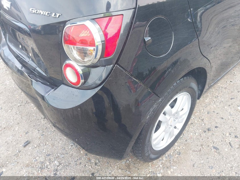 2012 CHEVROLET SONIC VIN: 1G1JC6SH7C4147665
