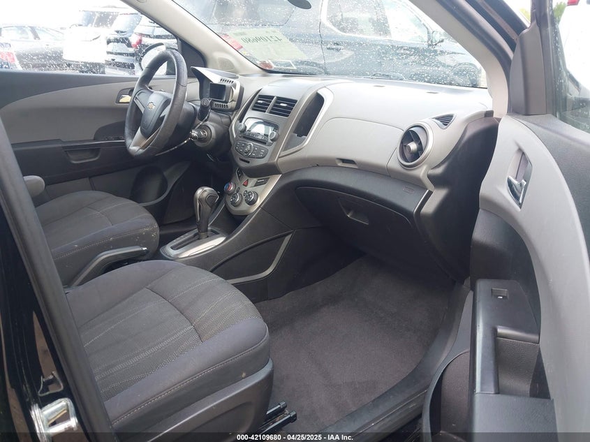 2012 CHEVROLET SONIC VIN: 1G1JC6SH7C4147665