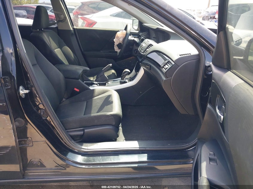 2016 HONDA ACCORD VIN: 1HGCR2F36GA054893