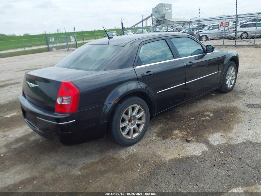 2008 CHRYSLER 300 VIN: 2C3LA53G08H147012