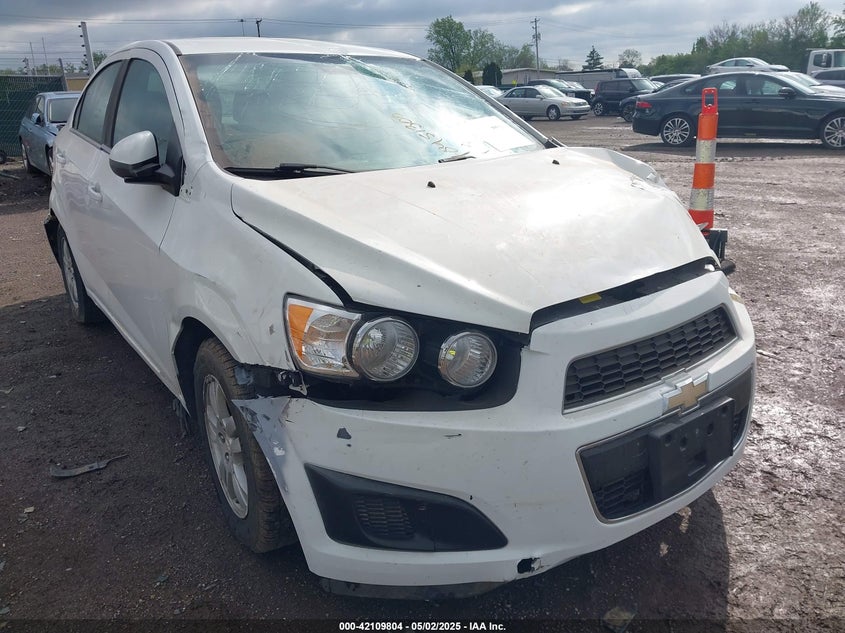 2014 CHEVROLET SONIC VIN: 1G1JC5SHXE4230326