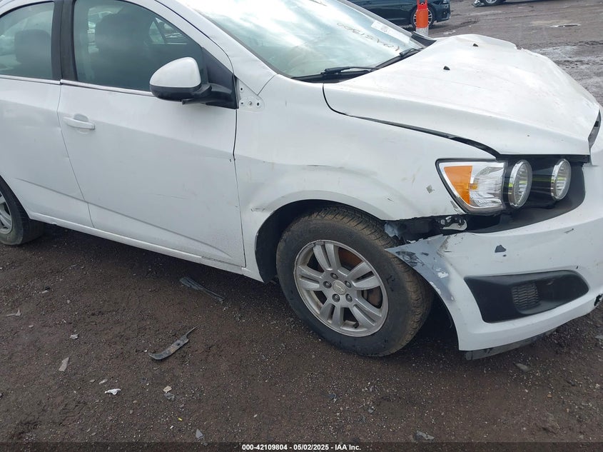 2014 CHEVROLET SONIC VIN: 1G1JC5SHXE4230326