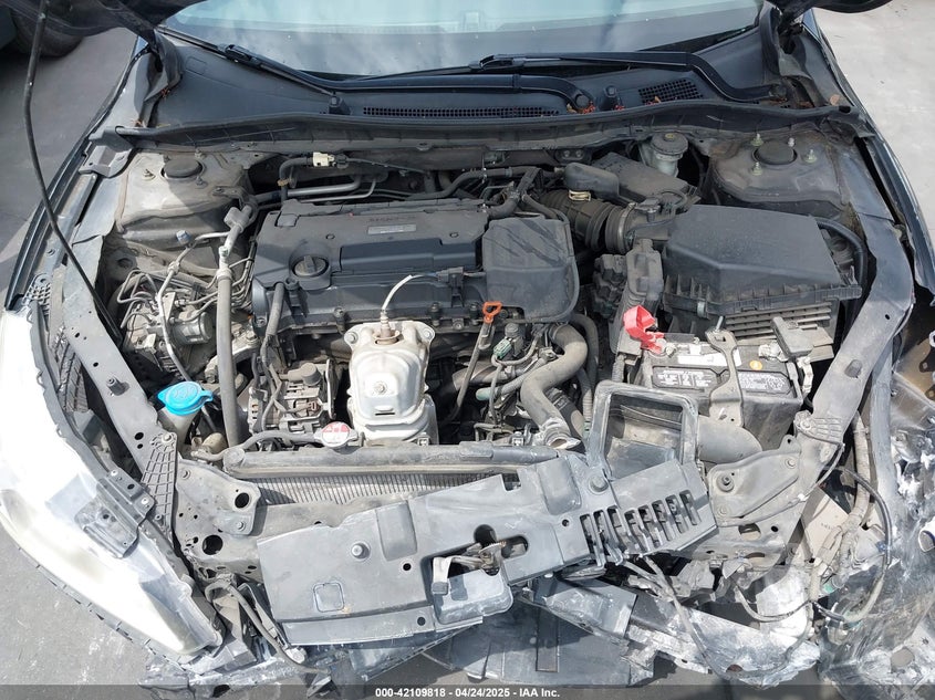 2016 HONDA ACCORD VIN: 1HGCR2F30GA042142