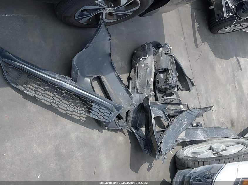 2016 HONDA ACCORD VIN: 1HGCR2F30GA042142