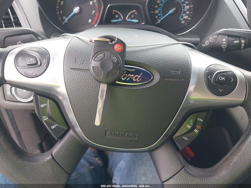 2013 FORD ESCAPE VIN: 1FMCU0F77DUB91738
