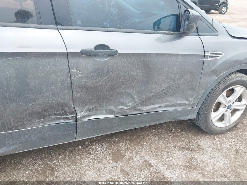 2013 FORD ESCAPE VIN: 1FMCU0F77DUB91738