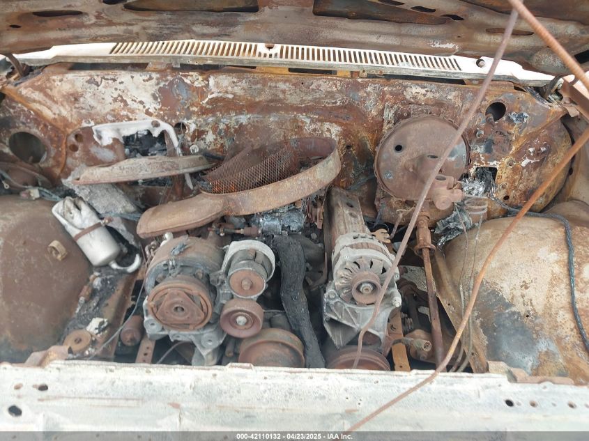 1984 GMC C1500 VIN: 1GTCC14DXES529359 Lot: 42110132