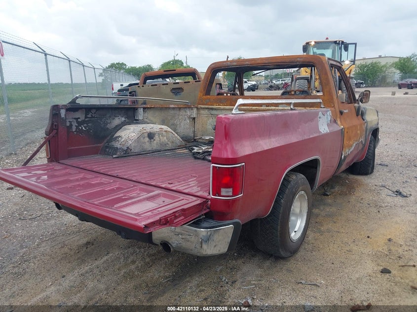 1GTCC14DXES529359 1984 GMC SIERRA photo no. 4