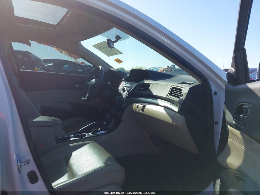 2018 ACURA ILX VIN: 19UDE2F3XJA005736