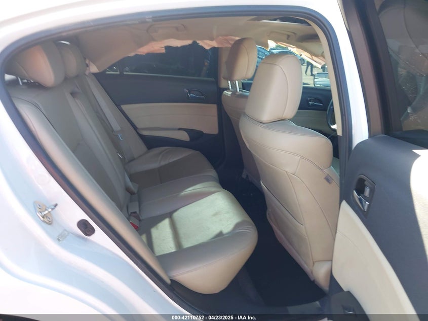 2018 ACURA ILX VIN: 19UDE2F3XJA005736