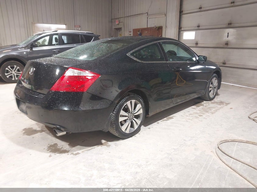 2009 HONDA ACCORD VIN: 1HGCS12779A024926