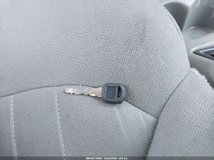 2004 Chevrolet Blazer Ls VIN: 1GNCS13X34K154273 Lot: 42110950