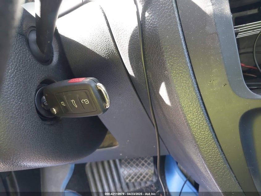 2011 Volkswagen Jetta 2.0L S VIN: 3VW2K7AJ1BM380448 Lot: 42110979