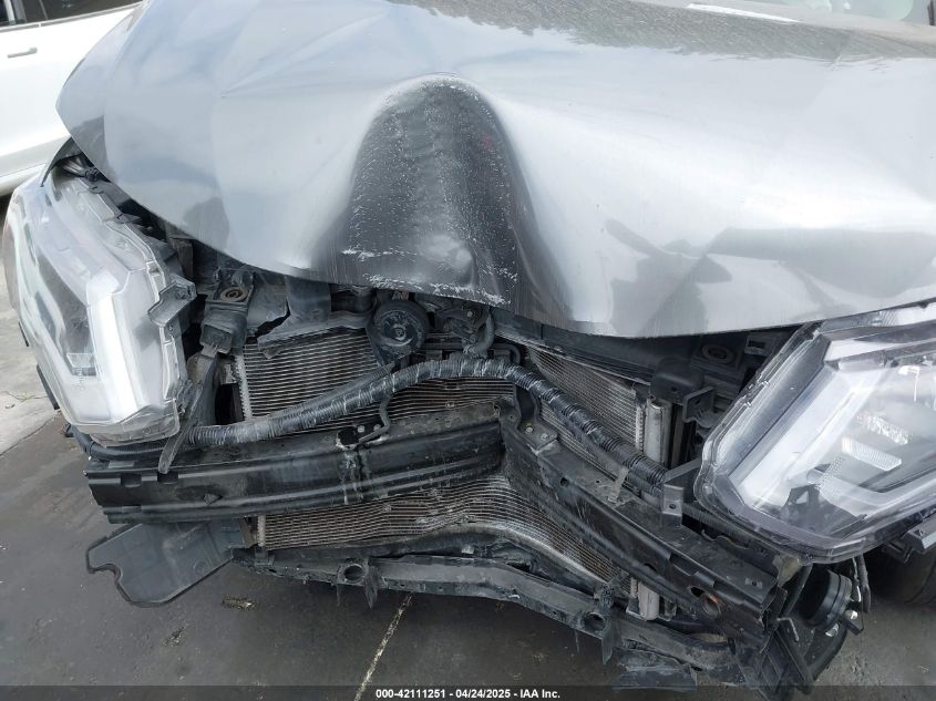 2017 Nissan Rogue Sv VIN: JN8AT2MT6HW148050 Lot: 42111251