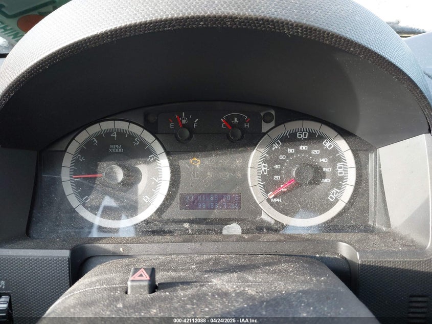 2008 FORD ESCAPE VIN: 1FMCU04118KE48683