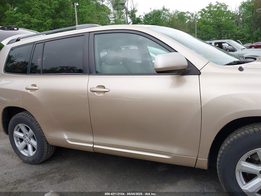 2010 TOYOTA HIGHLANDER VIN: 5TDBK3EH9AS005618
