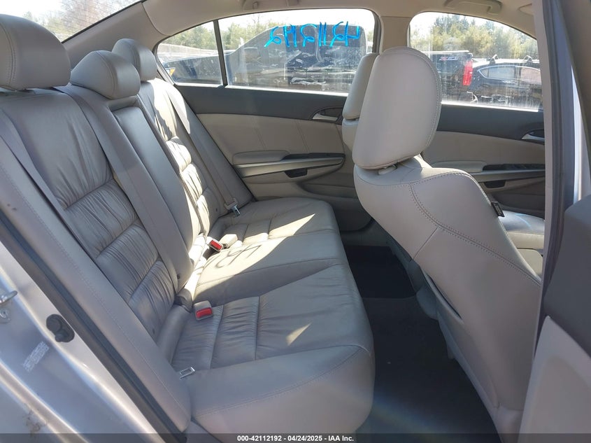 2010 HONDA ACCORD VIN: 1HGCP3F81AA029740