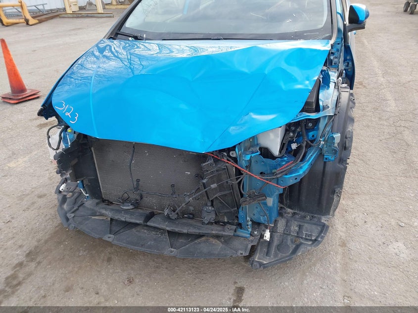 2021 TOYOTA PRIUS VIN: JTDKAMFU5M3145949