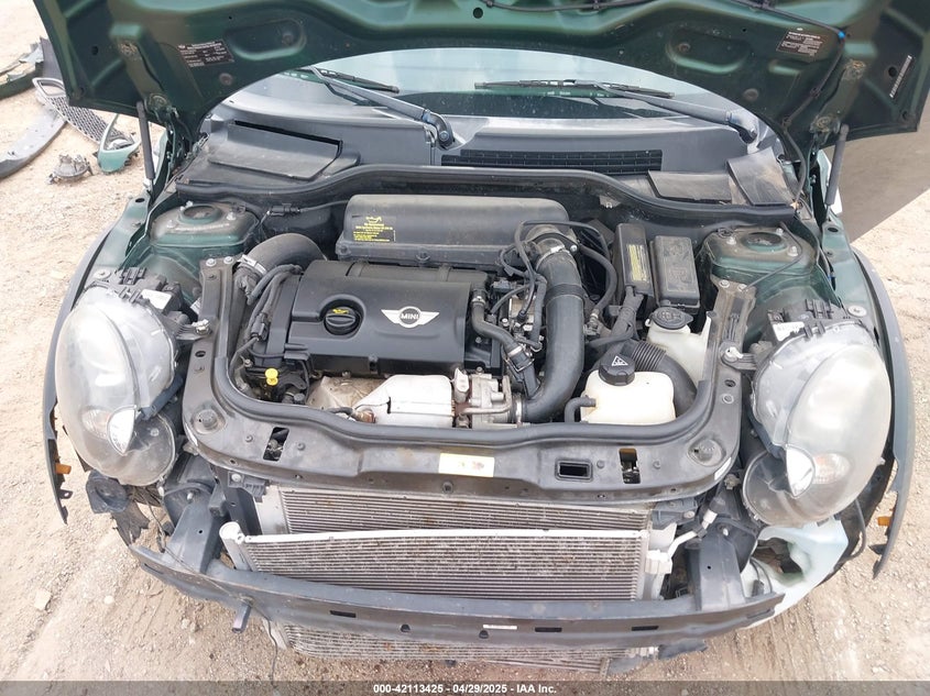 2012 MINI COOPER S VIN: WMWSV3C54CT385291