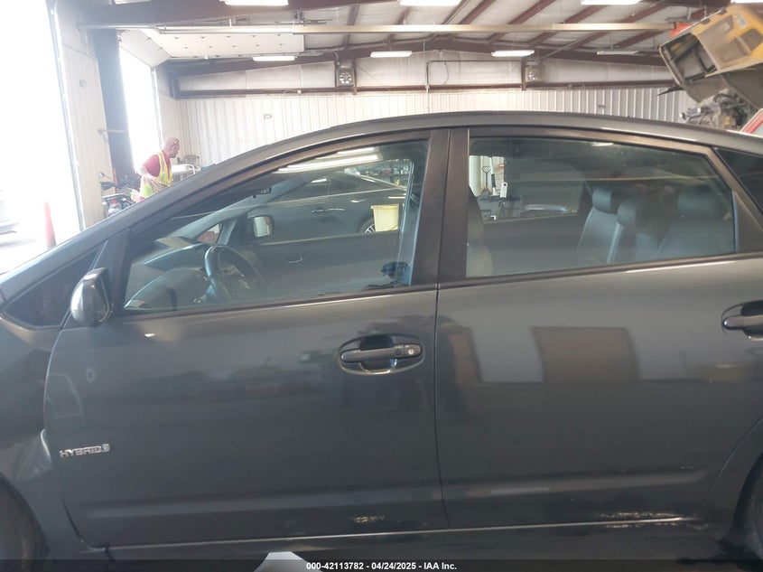 2006 TOYOTA PRIUS VIN: JTDKB20U163199617