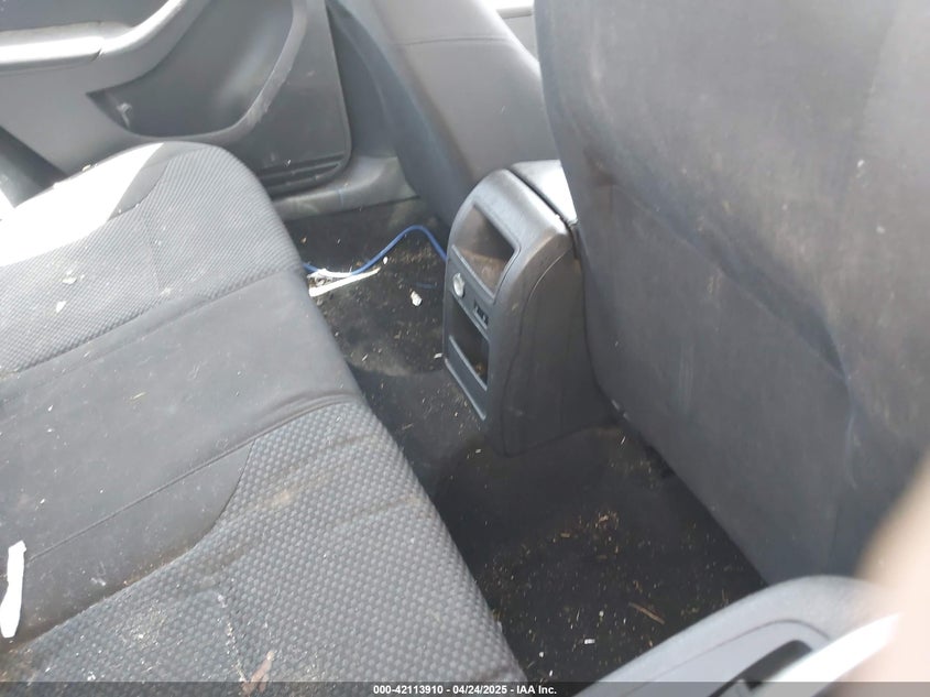 2014 VOLKSWAGEN JETTA 2.0L S - 3VW1K7AJ4EM410316