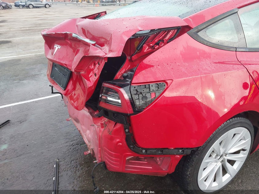 2021 TESLA MODEL 3 STANDARD RANGE PLUS REAR-WHEEL DRIVE - 5YJ3E1EAXMF017773