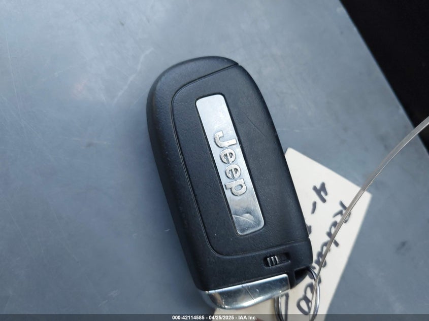 2019 JEEP RENEGADE LATITUDE 4X4 - ZACNJBBB9KPK71713